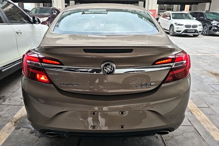 Used Buick Regal 2015 2.0L Leading Fashion Edition Rear