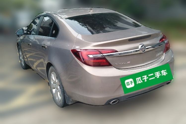 Used Buick Regal 2015 1.6T Fashion Tech Model Rear Left 45 Deg