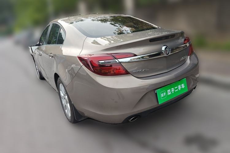 Used Buick Regal 2015 2.0L Leading Fashion Edition Rear Left 45 Deg