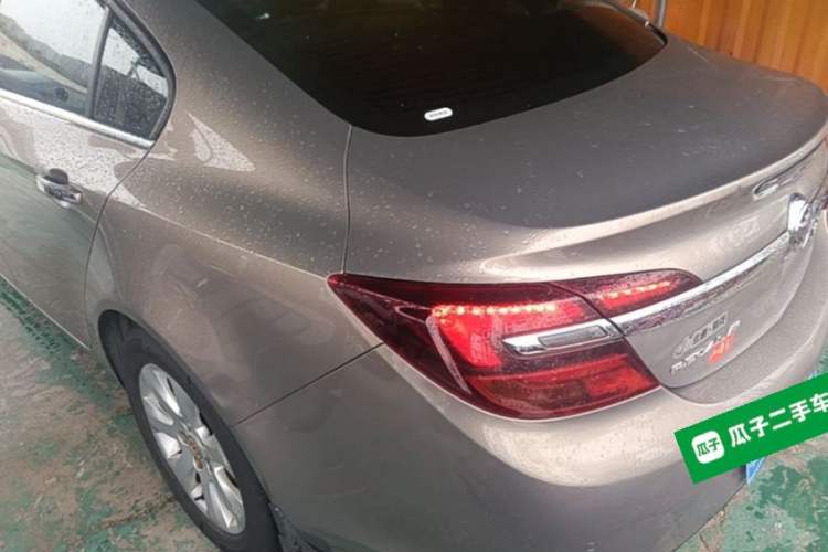 Used Buick Regal 2015 1.6T Elite Tech Model Rear Left 45 Deg