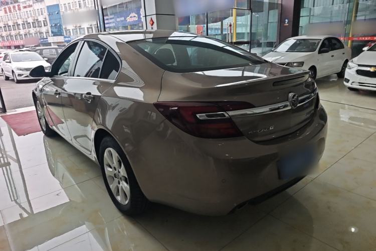 Used Buick Regal 2015 1.6T Leading Technology Model Rear Left 45 Deg