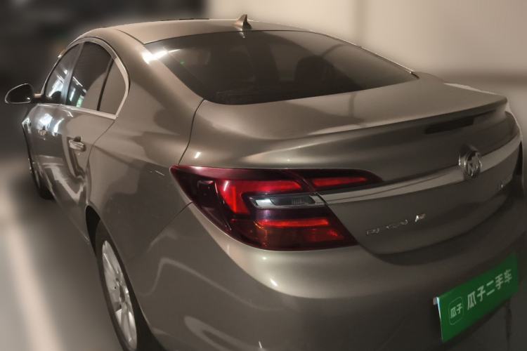 Used Buick Regal 2015 1.6T Elite Tech Model Rear Left 45 Deg