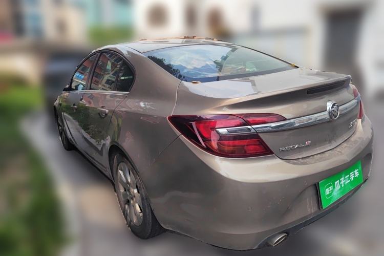 Used Buick Regal 2015 1.6T Leading Technology Model Rear Left 45 Deg