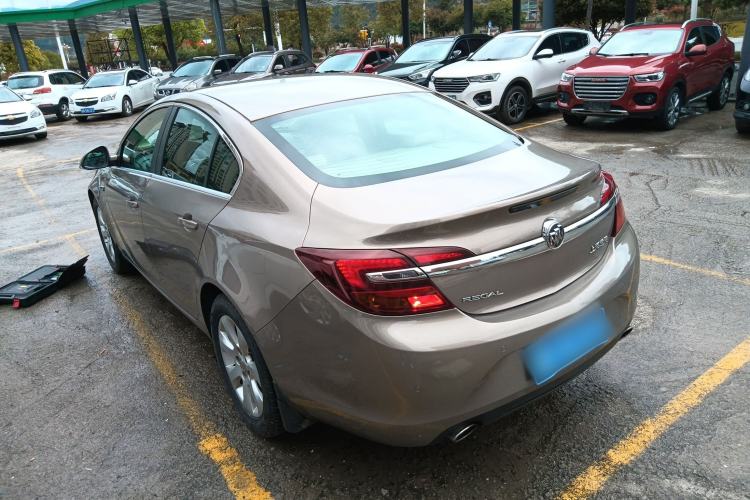 Used Buick Regal 2015 2.0L Leading Fashion Edition Rear Left 45 Deg