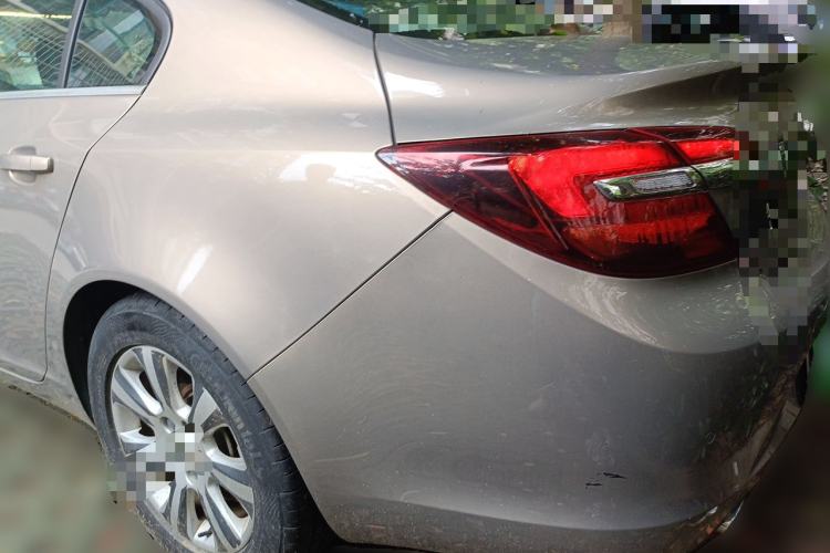 Used Buick Regal 2015 1.6T Leading Technology Model Rear Left 45 Deg