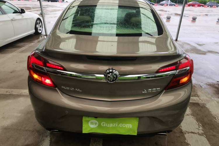 Used Buick Regal 2015 2.0L Leading Fashion Edition Rear