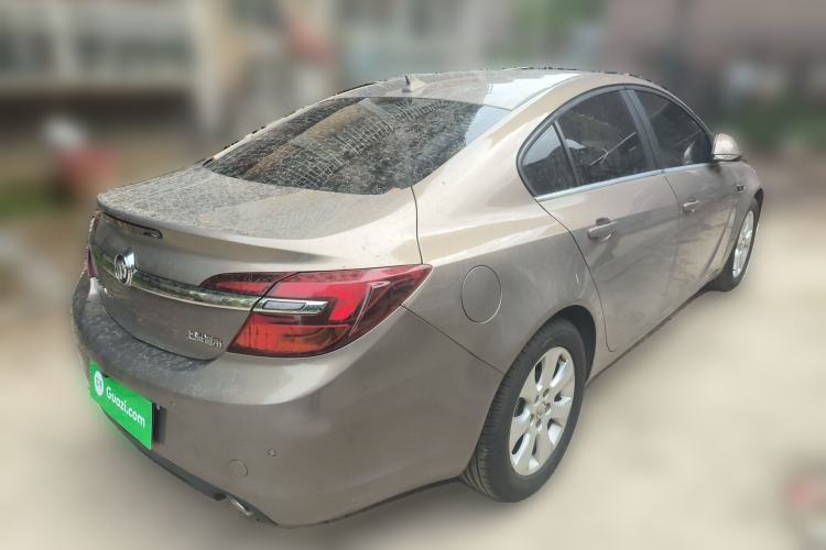 Used Buick Regal 2015 1.6T Leading Technology Model Rear Right 45 Deg