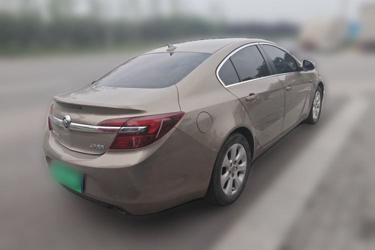 Used Buick Regal 2015 2.0L Leading Fashion Edition Rear Right 45 Deg