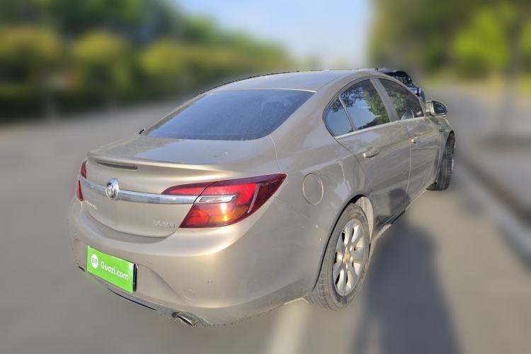 Used Buick Regal 2015 2.0L Leading Fashion Edition Rear Right 45 Deg
