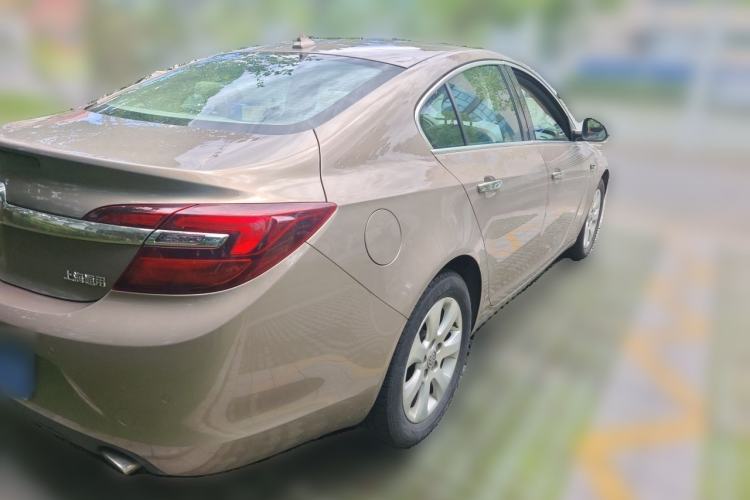 Used Buick Regal 2015 2.0L Elite Fashion Edition Rear Right 45 Deg