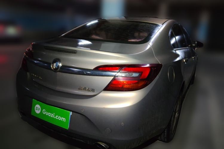 Used Buick Regal 2015 2.0L Leading Fashion Edition Rear Right 45 Deg