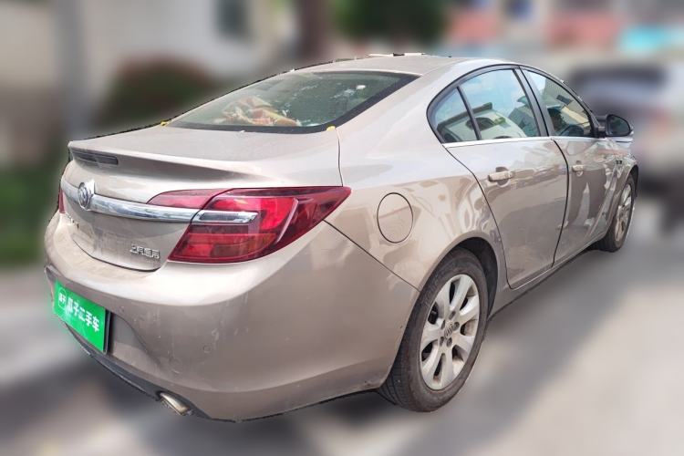 Used Buick Regal 2015 1.6T Leading Technology Model Rear Right 45 Deg