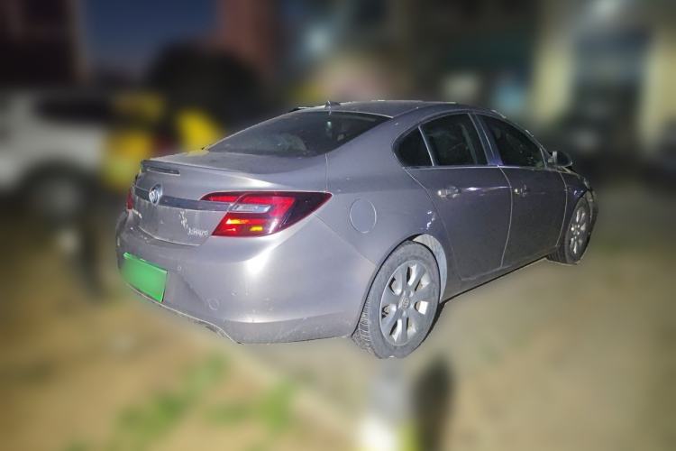 Used Buick Regal 2015 2.0L Leading Fashion Edition Rear Right 45 Deg