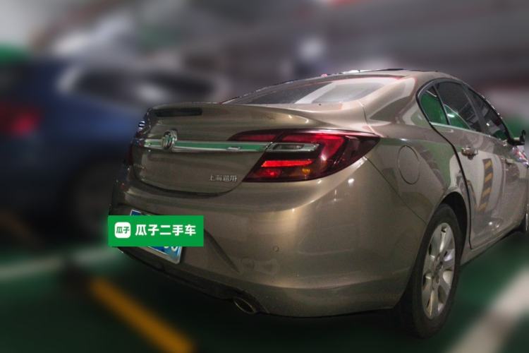 Used Buick Regal 2015 2.0L Leading Fashion Edition Rear Right 45 Deg