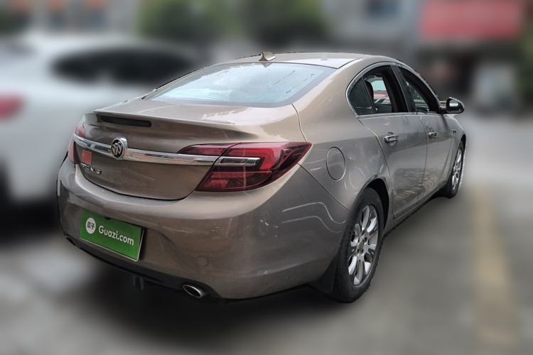 Used Buick Regal 2015 1.6T Leading Technology Model Rear Right 45 Deg