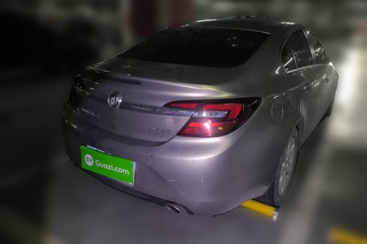Used Buick Regal 2015 1.6T Leading Technology Model Rear Right 45 Deg