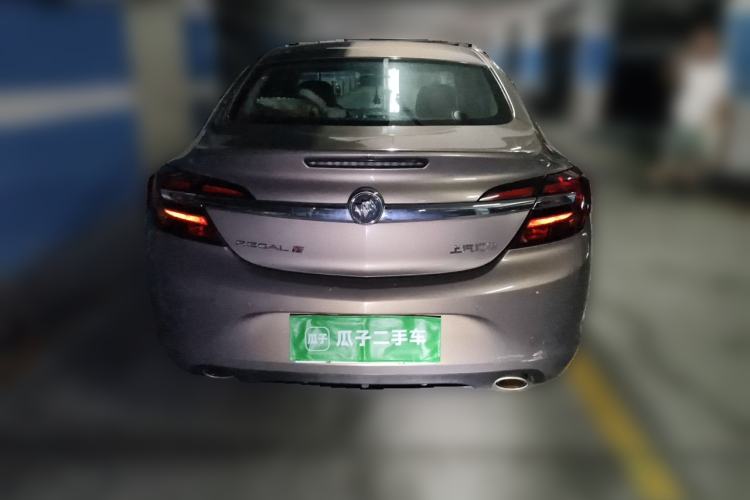 Used Buick Regal 2015 1.6T Fashion Tech Model Rear