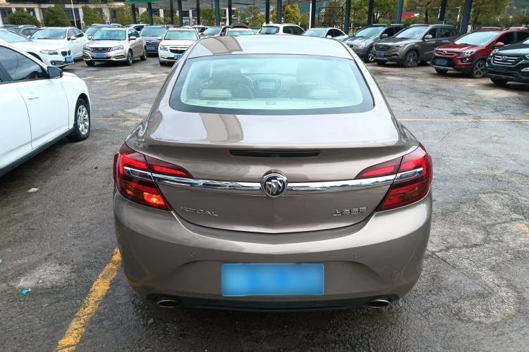Used Buick Regal 2015 2.0L Leading Fashion Edition Rear