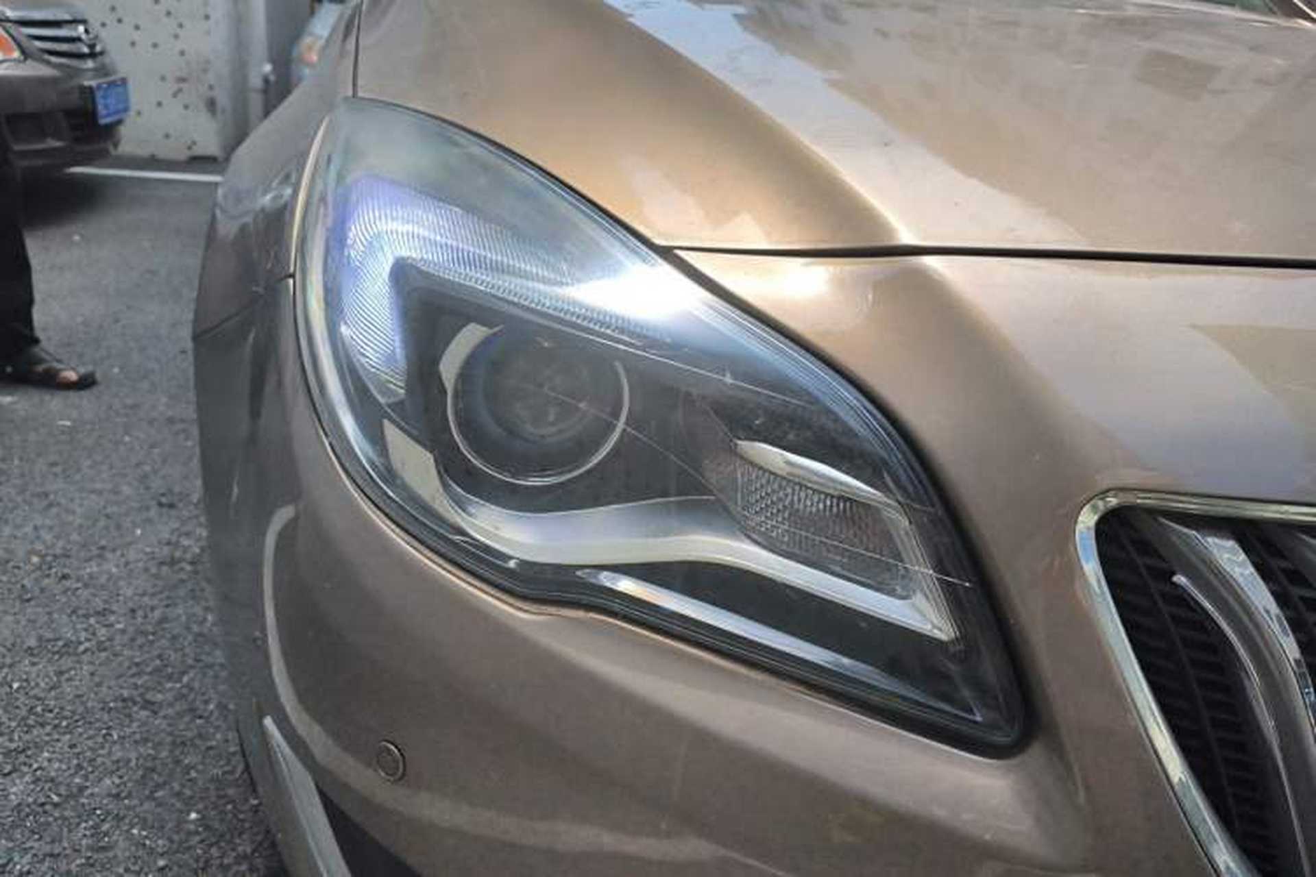 Used Buick Regal 2015 2.0L Leading Fashion Edition Right Front Headlight