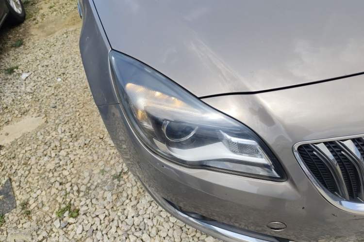 Used Buick Regal 2015 2.0L Leading Fashion Edition Right Front Headlight