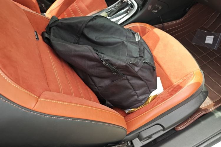 Used Buick Regal 2015 1.6T Elite Tech Model Right Front Seat