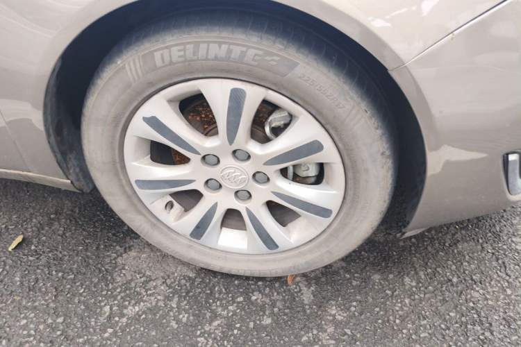 Used Buick Regal 2015 1.6T Leading Technology Model Right Front Wheel Hub