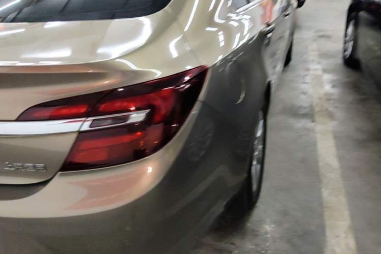 Used Buick Regal 2015 1.6T Elite Tech Model Right Rear Taillight