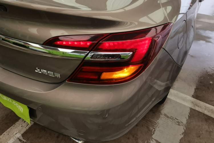 Used Buick Regal 2015 2.0L Leading Fashion Edition Right Rear Taillight