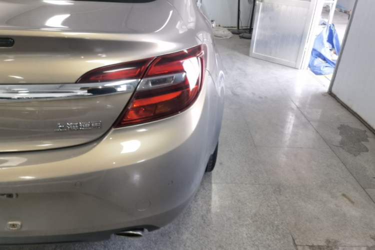 Used Buick Regal 2015 1.6T Leading Technology Model Right Rear Taillight