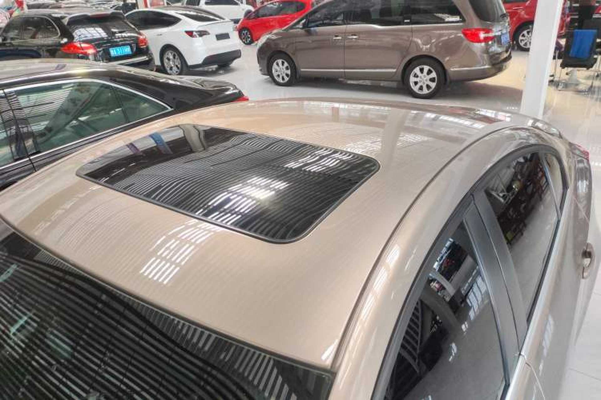 Used Buick Regal 2015 1.6T Leading Technology Model Roof