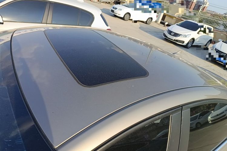 Used Buick Regal 2015 1.6T Elite Tech Model Roof