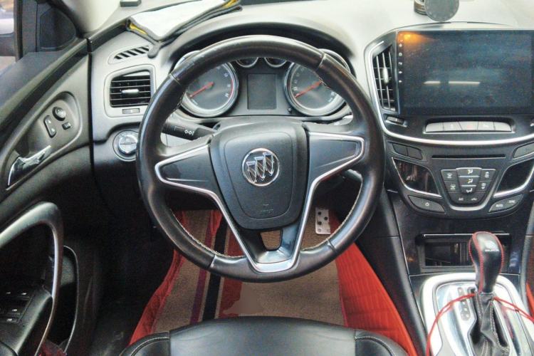 Used Buick Regal 2015 1.6T Fashion Tech Model Steering Wheel