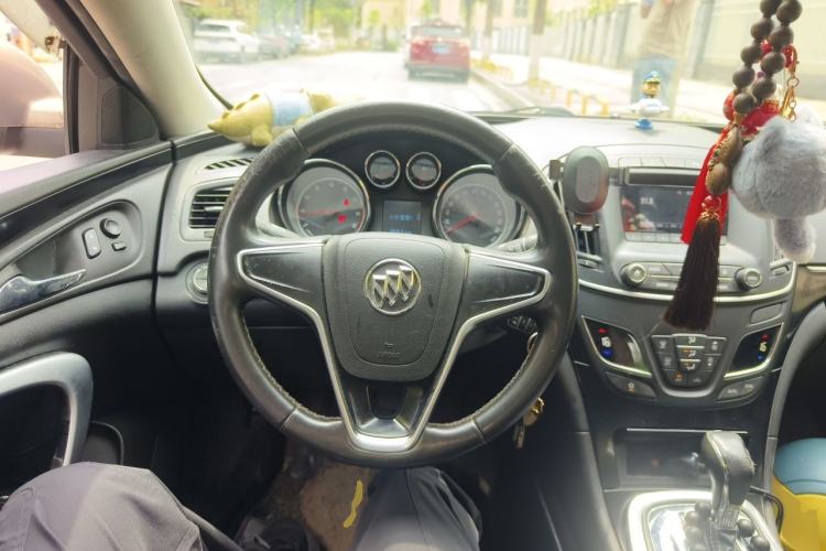 Used Buick Regal 2015 1.6T Leading Technology Model Steering Wheel