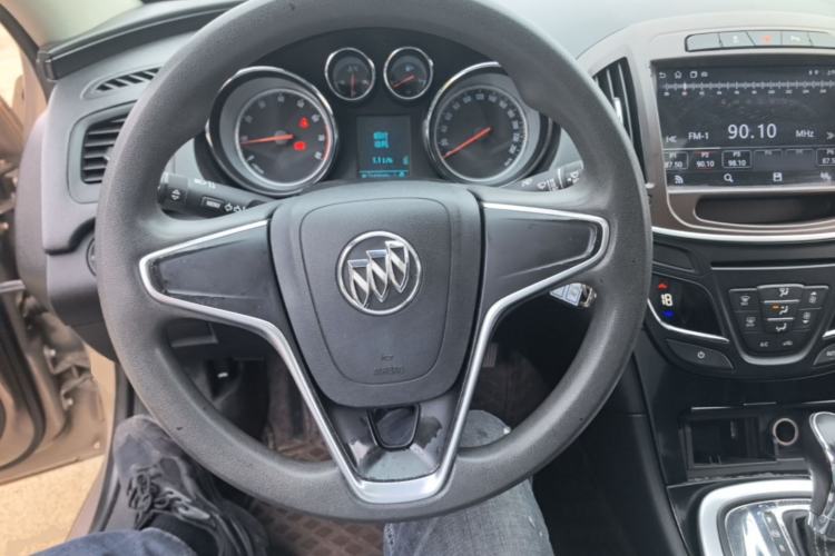 Used Buick Regal 2015 1.6T Leading Technology Model Steering Wheel