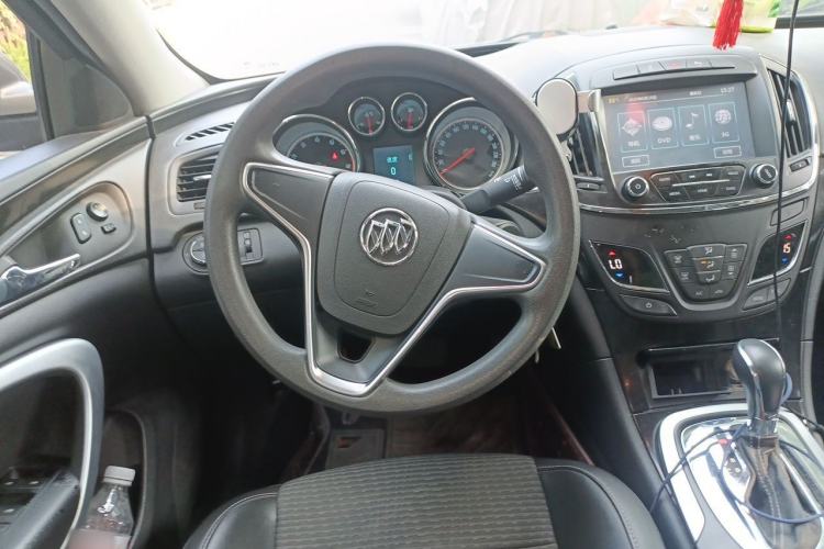 Used Buick Regal 2015 1.6T Leading Technology Model Steering Wheel