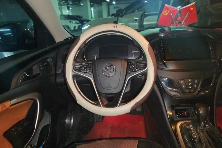 Used Buick Regal 2015 1.6T Elite Tech Model Steering Wheel