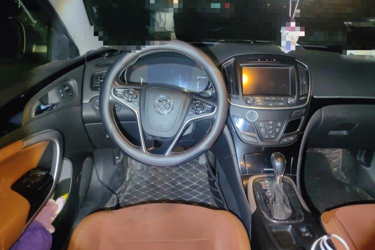 Used Buick Regal 2015 1.6T Elite Tech Model Steering Wheel