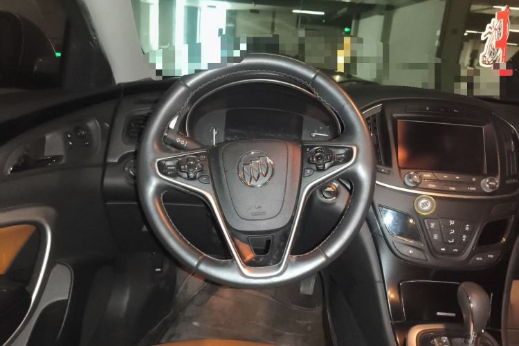 Used Buick Regal 2015 1.6T Elite Tech Model Steering Wheel