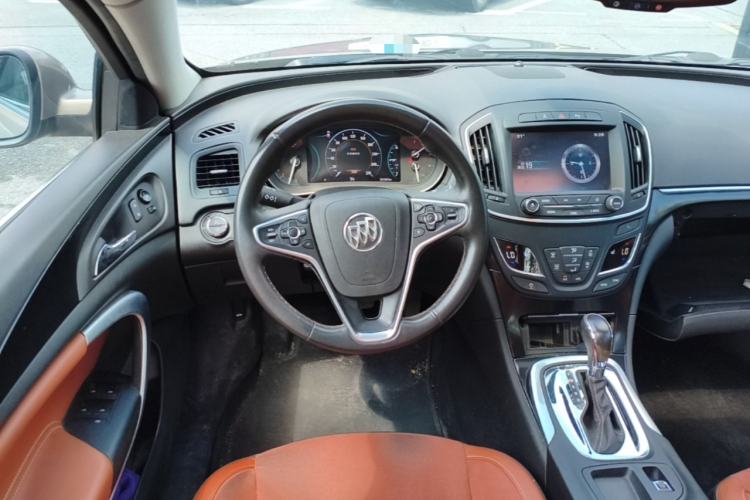 Used Buick Regal 2015 1.6T Elite Tech Model Steering Wheel