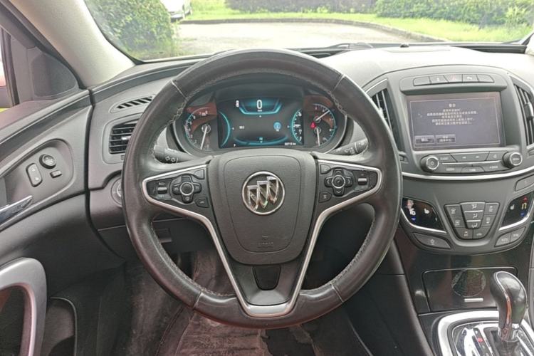 Used Buick Regal 2015 1.6T Elite Tech Model Steering Wheel