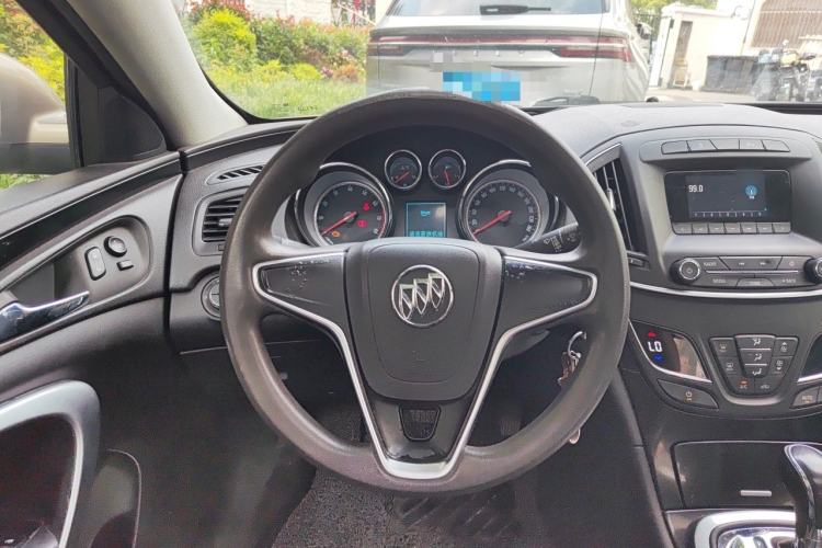 Used Buick Regal 2015 1.6T Leading Technology Model Steering Wheel