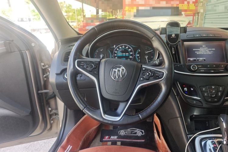 Used Buick Regal 2015 1.6T Elite Tech Model Steering Wheel