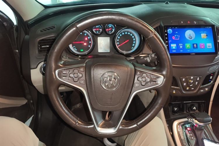 Used Buick Regal 2015 2.0L Leading Fashion Edition Steering Wheel