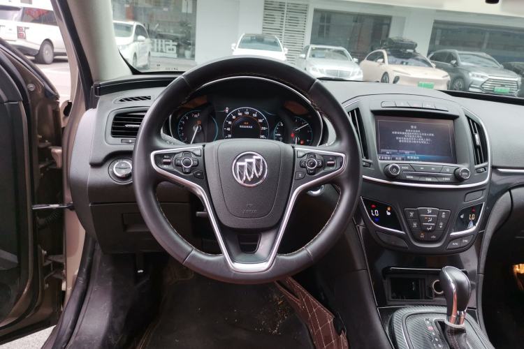 Used Buick Regal 2015 1.6T Elite Tech Model Steering Wheel