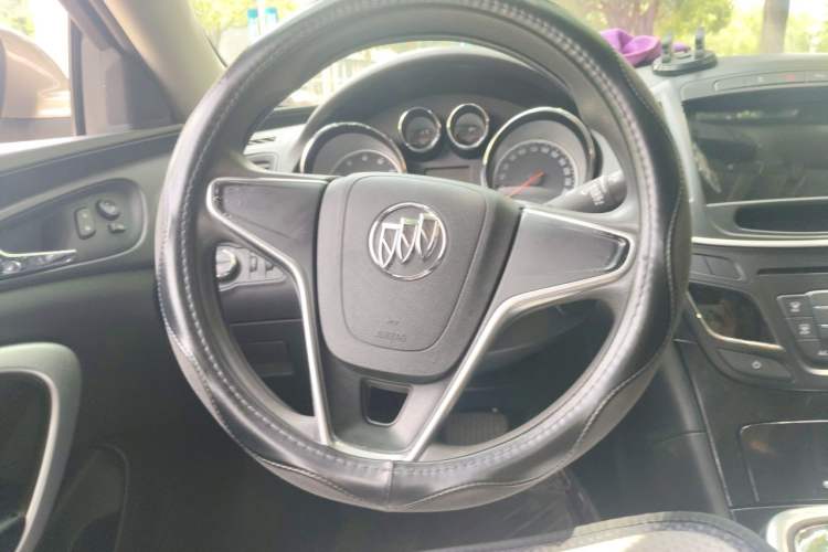 Used Buick Regal 2015 1.6T Leading Technology Model Steering Wheel
