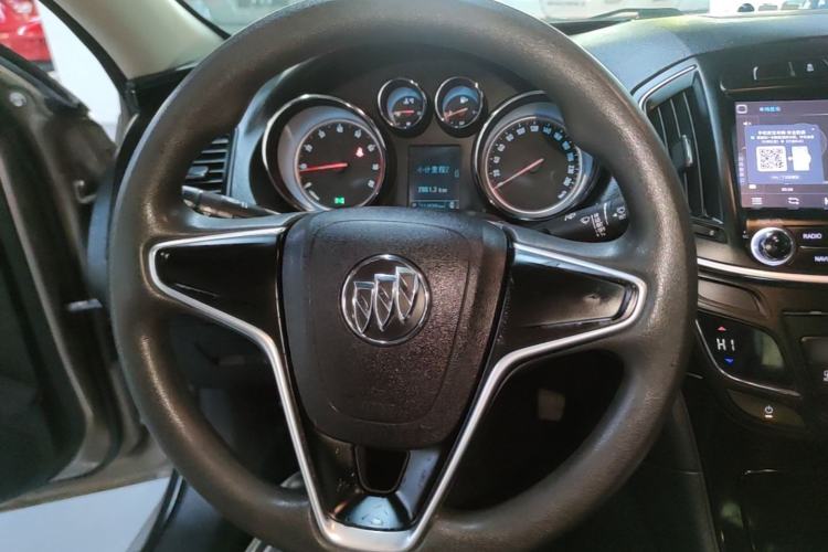 Used Buick Regal 2015 1.6T Leading Technology Model Steering Wheel
