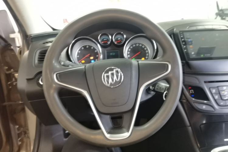 Used Buick Regal 2015 1.6T Leading Technology Model Steering Wheel