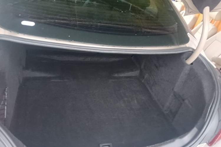 Used Buick Regal 2015 1.6T Elite Tech Model Trunk