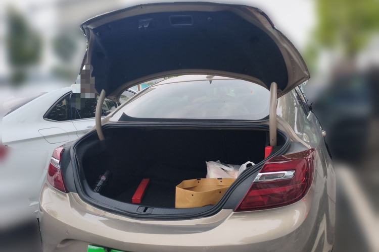 Used Buick Regal 2015 1.6T Leading Technology Model Trunk