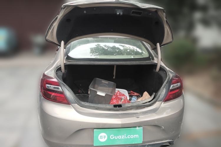 Used Buick Regal 2015 2.0L Leading Fashion Edition Trunk